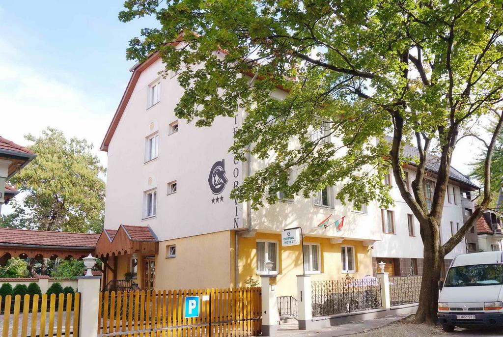 Corvin Hotel Дьёр Экстерьер фото